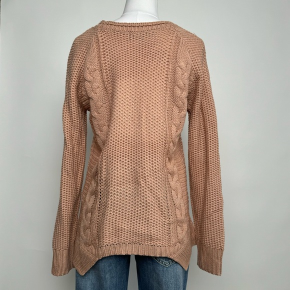 Women’s sweater. Relaxed, Cable knit. - Picture 7 of 8